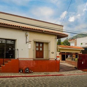 Posada La Casa De Ana Tepoztlan Otel Exterior photo