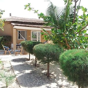 Maison De Vacances A Foundiougne, Senegal Otel Exterior photo