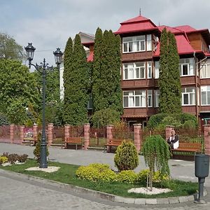 Сонячна Otel Truskavets Exterior photo