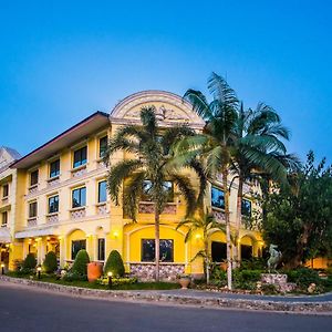 Horseshoe Point Pattaya Otel Nong Prue Exterior photo