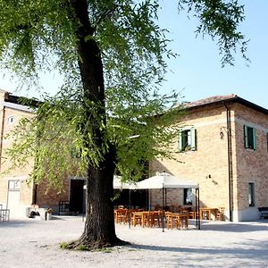 Agriturismo Le Giarine Bed & Breakfast Fogliano Redipúglia Exterior photo