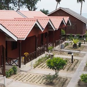 Samudra Beach Chalet Otel Perhentian Island Exterior photo