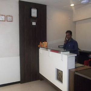 New Kubers Residency Otel Navi Mumbai Exterior photo