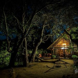 Rio Dos Elefantes River Camp Villa Hoedspruit Exterior photo