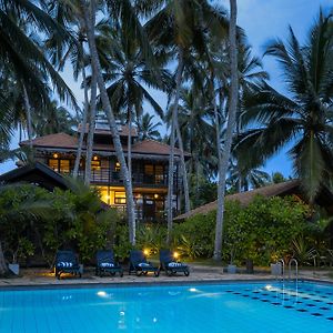 Seven Turtles Otel Tangalle Exterior photo