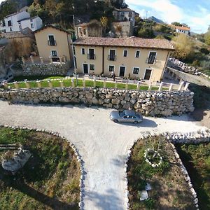 Borgo Donna Teresa Daire Castel San Vincenzo Exterior photo