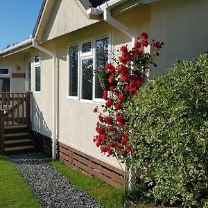 Thornbury Holiday Park Otel Exterior photo