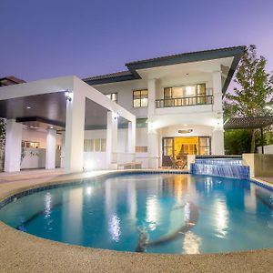 Aorjao Villa Hua Hin Exterior photo