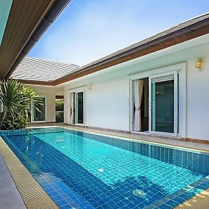 Rossawan Pool Villa Bang Lamung Exterior photo
