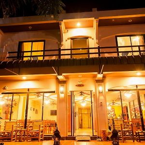 Klong Muang Sunset House Bed & Breakfast Exterior photo