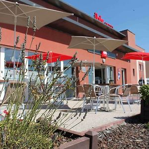 Ibis Albert Pays De Somme Otel Exterior photo