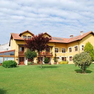 Posada Cabarceno Otel Exterior photo