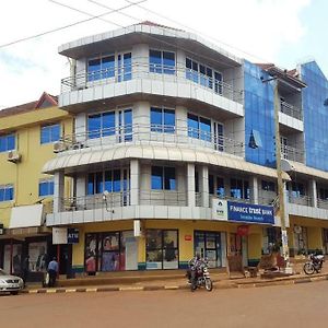 Hotel Dot Com Entebbe Exterior photo