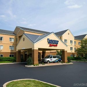 Fairfield Inn & Suites By Marriott Allentown Bethlehem/Lehigh Valley Airport Exterior photo