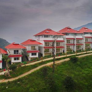 The Lake View Munnar Otel Exterior photo