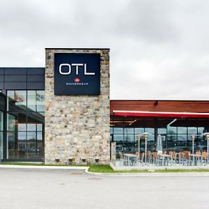 Otl Gouverneur Saguenay Otel Exterior photo