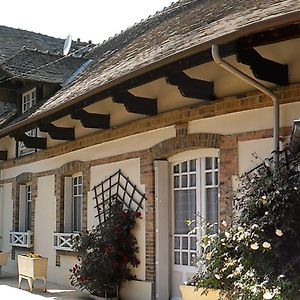 Maison Lalongere Otel Longueville  Exterior photo