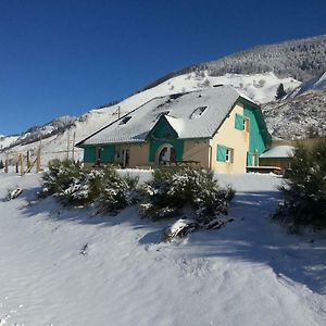 Gite De Montagne Du Plateau De Lhers- Accueil Randonneurs Otel Accous Exterior photo