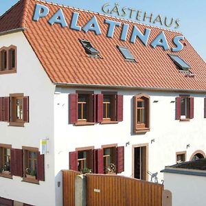 Gastehaus Palatinas Otel Bochingen Exterior photo