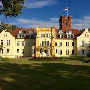Schloss Lelkendorf - Fewo Prebberede Exterior photo