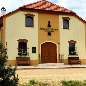 Penzion Krasny Sklep Otel Znojmo Exterior photo