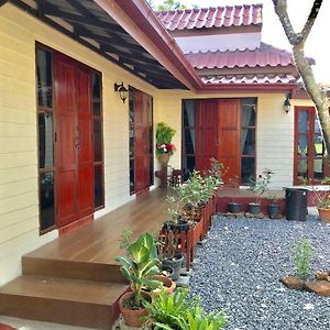 Grandma'S House Daire Nakhon Nayok Exterior photo