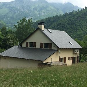 Gite Ballestan Villa Saint-Béat Exterior photo