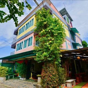 Raiwin Place Otel Trang Exterior photo