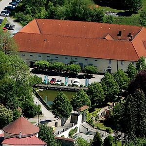 Schlossbrauerei Weinberg - Erste Ooe. Gasthausbrauerei Otel Kefermarkt Exterior photo