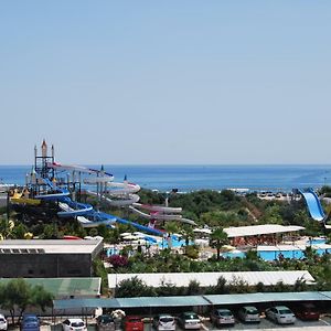 Park Aqua Otel Kundu Exterior photo