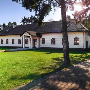 Revita Motel Józefów Exterior photo