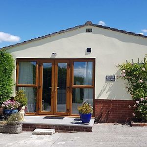 Rosehip Cottage Somerton  Exterior photo