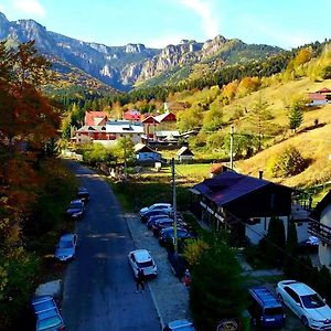 Pensiunea Bia Papadia Otel Bicaz Exterior photo