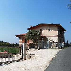 Casa Ines Daire Lonato Exterior photo