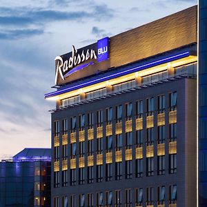 Radisson Blu Olympiyskiy Hotel Moskova Exterior photo