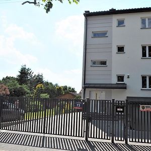 Apartamenty Dobranoc - Wawer 2 Varşova Exterior photo