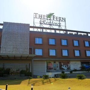 The Fern Residency Mundra Otel Exterior photo