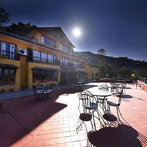 The Lapsi Tree Otel Nagarkot Exterior photo