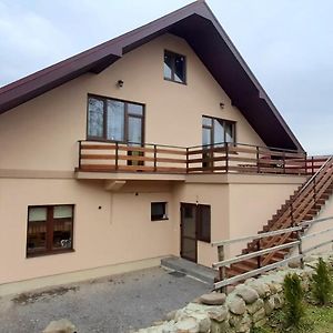 Sadiba U Vasi Otel Svalyava Exterior photo