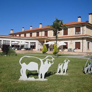 El Prado De Las Merinas Otel Caleruega Exterior photo