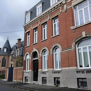 Maison D'Hotes Le 90 Otel Armentières Exterior photo