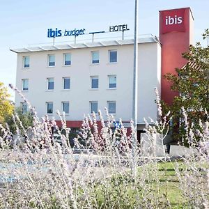 Ibis Budget Montauban Les Chaumes Otel Exterior photo