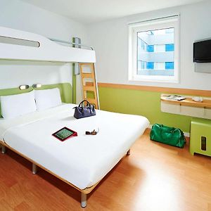 Ibis Budget Lille Wasquehal Otel Exterior photo