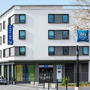 Ibis Budget Saint Quentin Yvelines - Velodrome Otel Montigny-le-Bretonneux Exterior photo