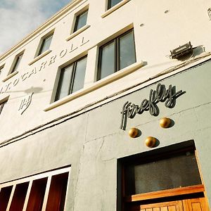 Firefly Otel Bray Exterior photo