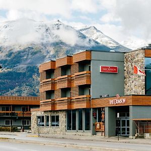 The Crimson Jasper Otel Exterior photo