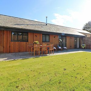 Pig House, Boskensoe Barns Villa Helford Passage Exterior photo