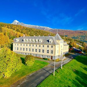 Solhov, Castle Of The Lyngen Alps Otel Lyngseidet Exterior photo