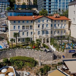 Hotel Domino Opatija Exterior photo