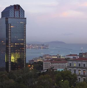 The Ritz-Carlton Istanbul İstanbul Exterior photo